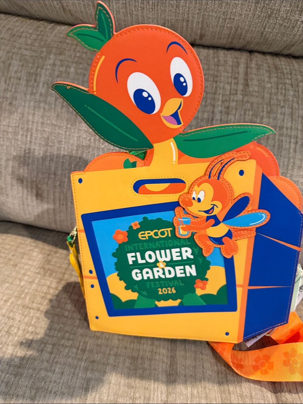 Disney’s EPCOT Flower & Garden Orange Bird Crossbody Bag 2026 - Picture 10 of 13